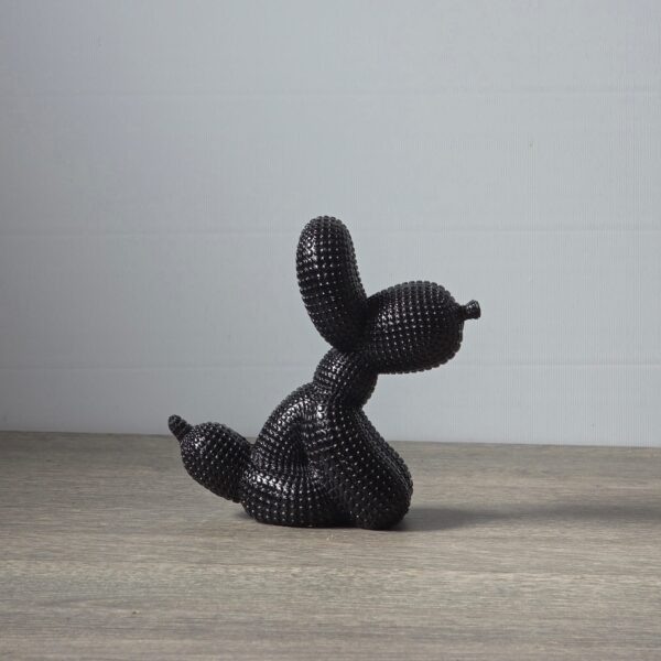 Balloon Dog Black zittend – Pop Art beeldje met reliëfstructuur