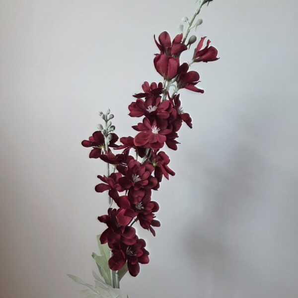 Kunstbloem Delphinium Bordeaux – grote bloem 82 cm