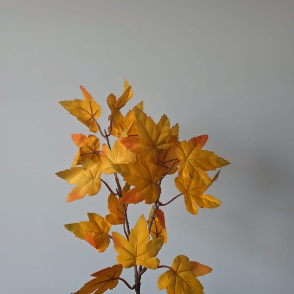 Esdoorn oranje kunsttak – 38 cm